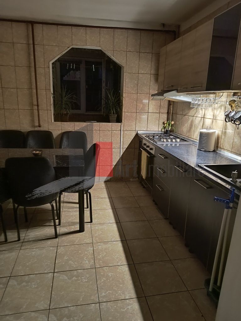 Vand apartament 3 camere finisat modern - Poză 6