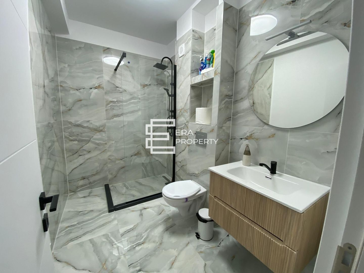 Apartament modern în DaVinci Homes – design industrial & finisaje premium - Poză 15