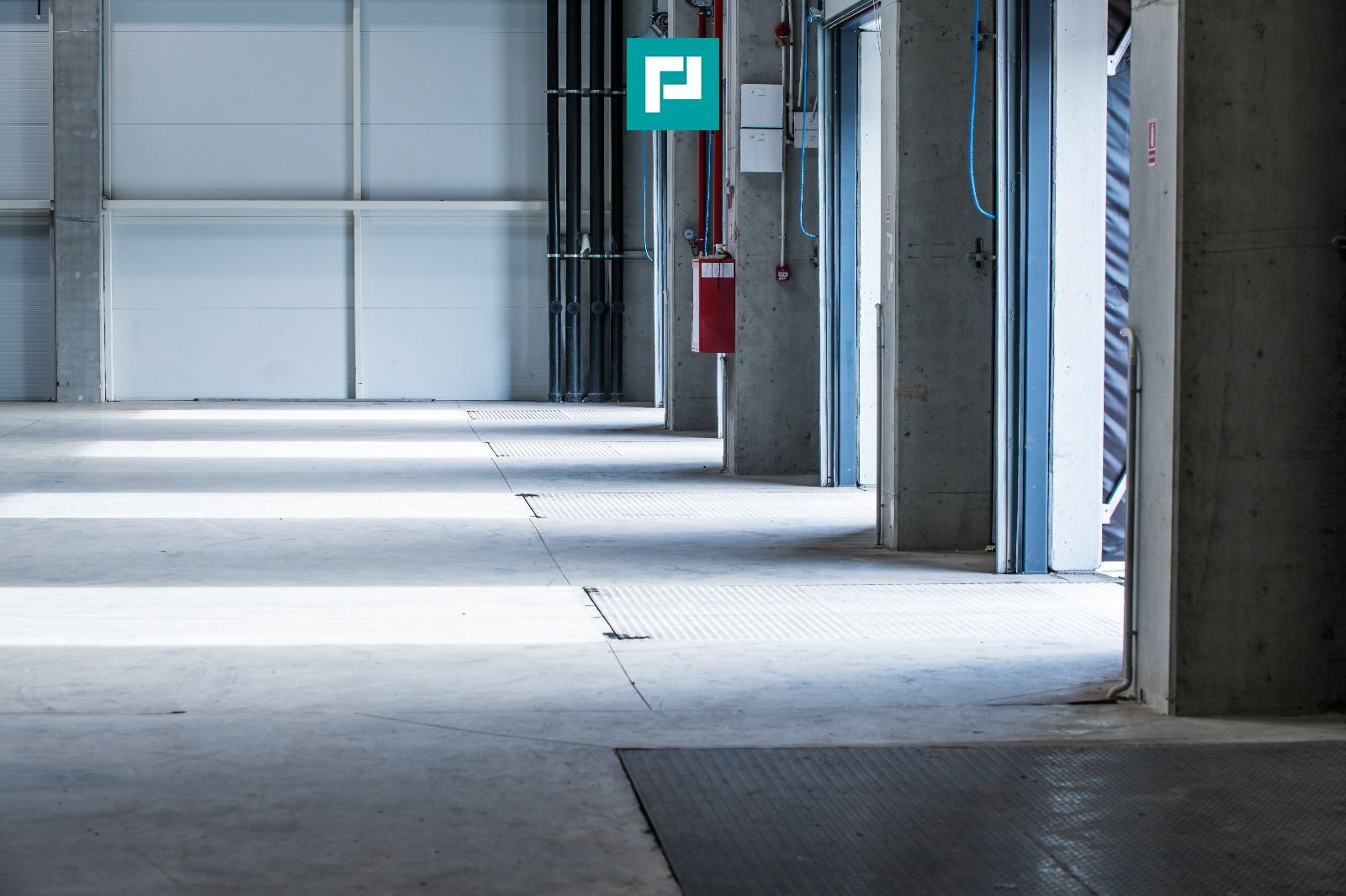 Hală nouă clasa A în parc industrial Arad - Poză 3