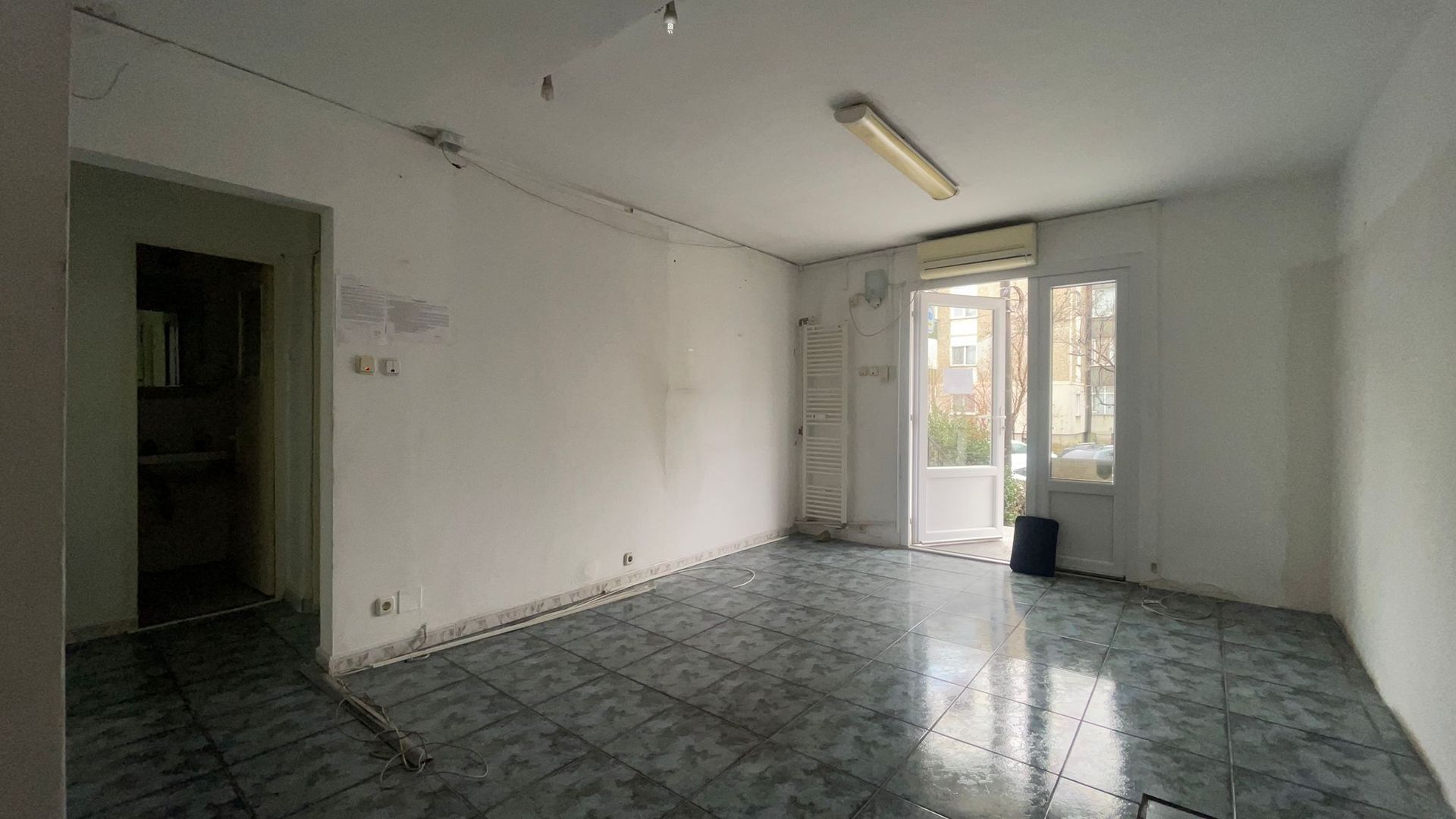 SPATIU COMERCIAL DECEBAL - Poză 2