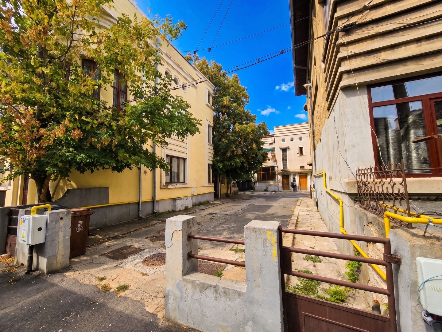 Dorobanți | Floreasca – Parter de Vilă, Curte și Parcare - Poză 15
