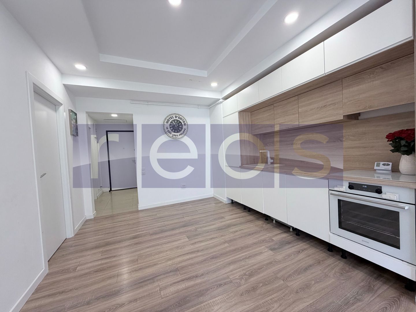 VANZARE 3 CAMERE | CURTE PROPRIE 50 MP | TERASA 30 MP | COSMOPOLIS | - Poză 2
