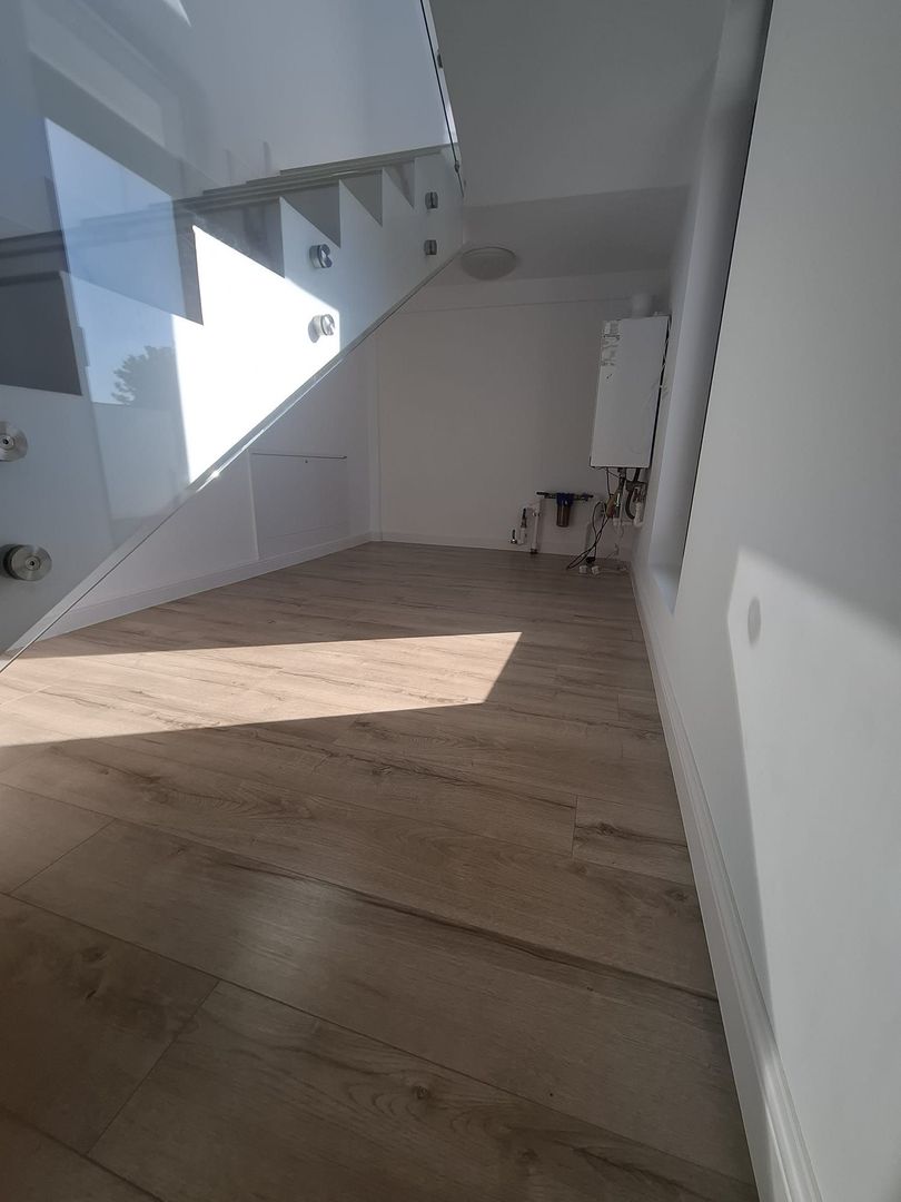 Vila individuala SUPERBA Tunari, ZONA BUNA, TOATE utilitatile - Poză 18