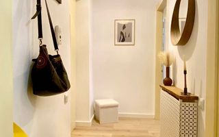 Vand apartament 2 camere, Centru,  finisaje de lux - Poză 4