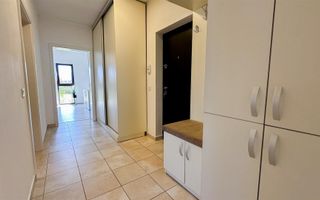 Apartament 2 camere | Modern | Parcare proprie | Mall Sanpetru - Poză 8