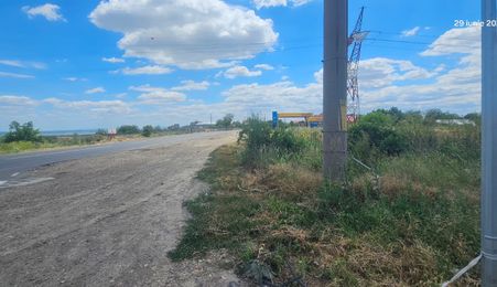 Teren 580 mp – Vanatori | Acces stradal + privat | 44 €/mp!