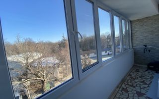 DUPLEX CU 3 DORMITOARE IN ZONA P-TA VICTORIEI - Poză 12