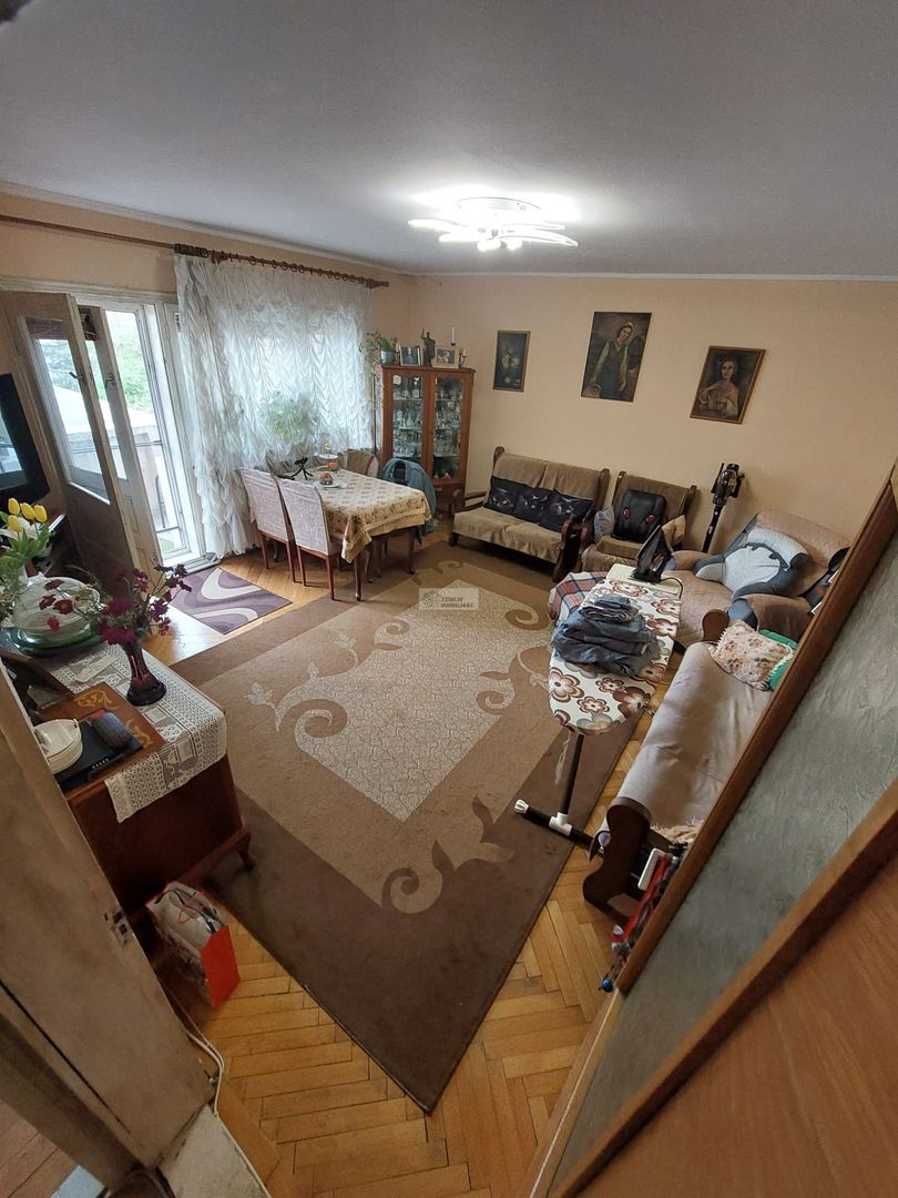 Apartament 4 camere/100 mp / et 2/ Longinescu/Focsani - Poză 1