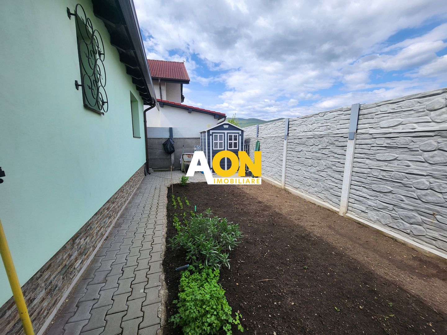 De vanzare casa pe un singur nivel 3 camere, 483mp teren, Alba Micesti - Poză 24