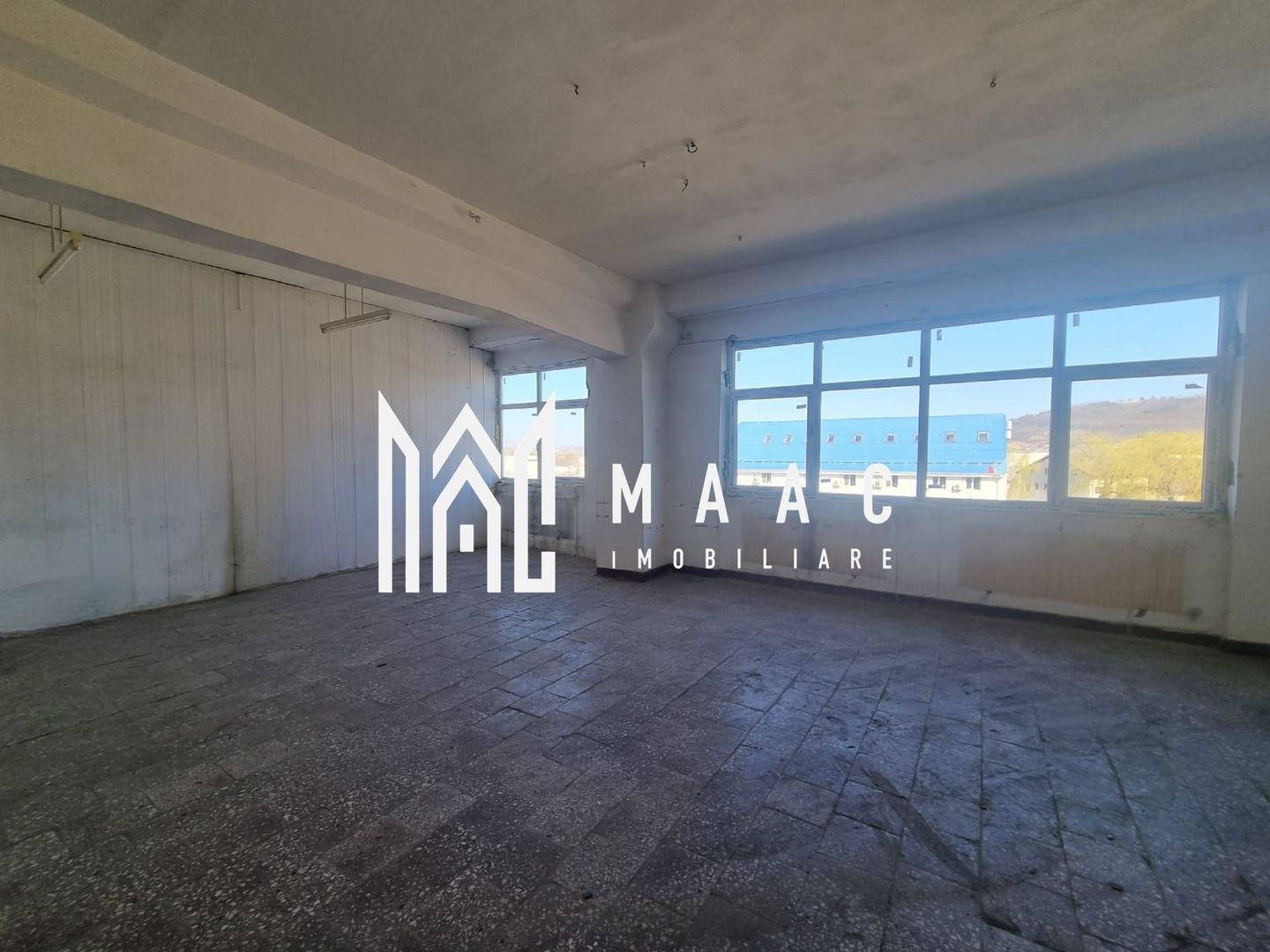 Spatiu de Birou de Inchiriat | 60MPU | Lazaret - Poză 1