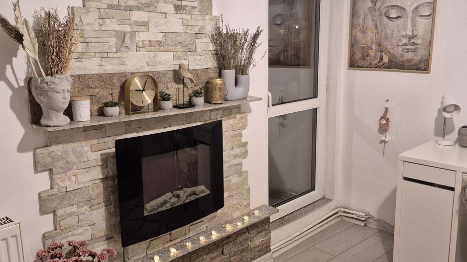 Garsoniera de inchiriat |ultracentral Piata Victoriei Sfintii Voievozi - Poză 2