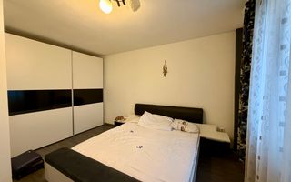 Apartament 3 camere de închiriat - Poză 2