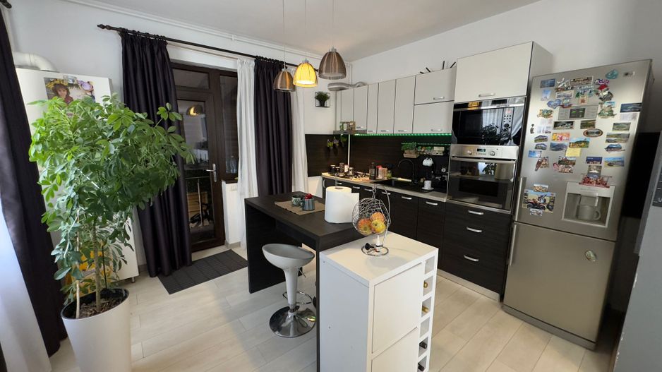 CASA INDIVIDUALA P+1+POD - STRADA  ASFALTATA / UTILITATI, COMISION 0% - Poză 2