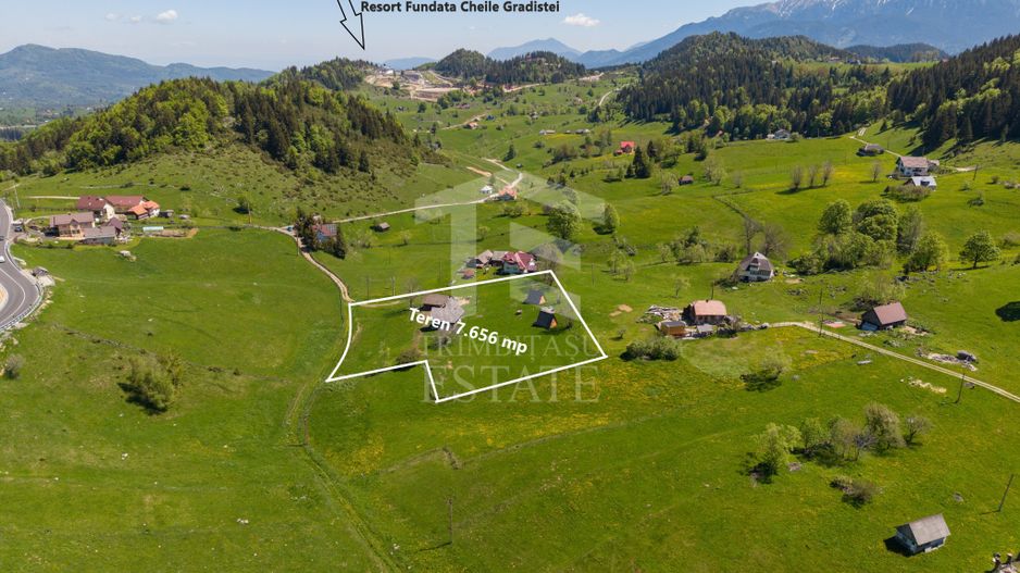 Fundata | Teren de vanzare | 7,656 mp + Cabane tip A Frame - Poză 5