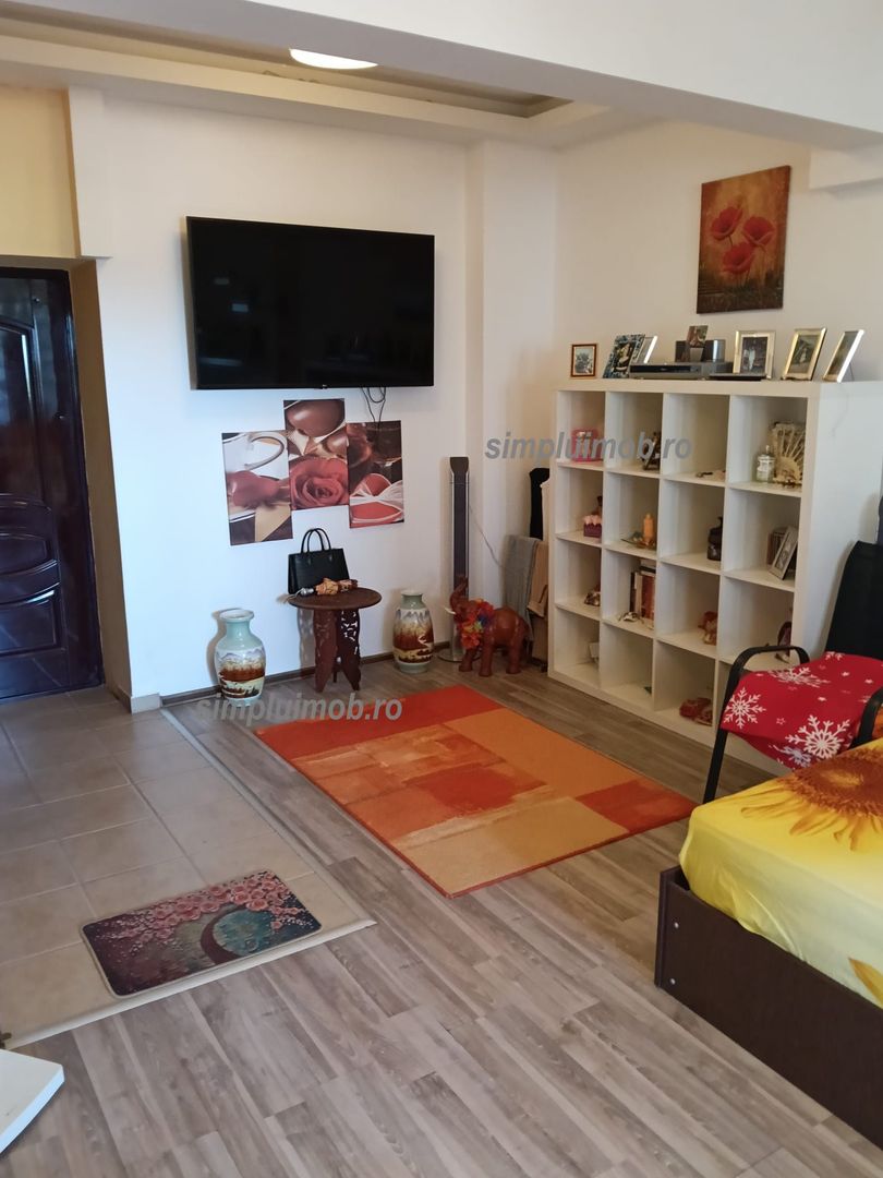 Garsoniera cu centrala proprie in Cartierul Latin - Poză 2