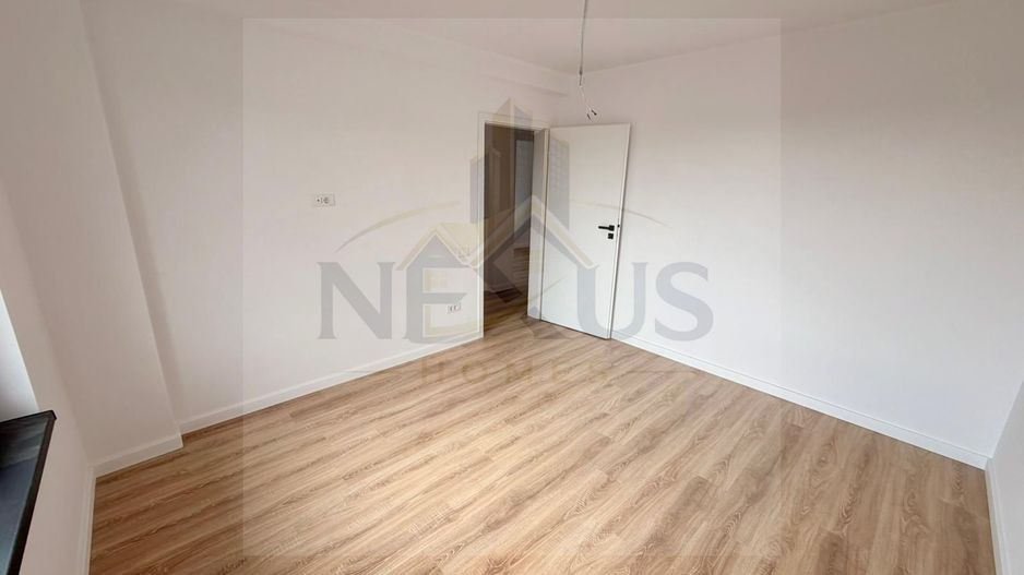 Casa/Vila--Comuna Berceni--4 Camere - Poză 8