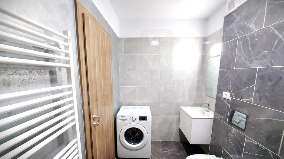 Apartament 2 camere - Platinum Residence - Coresi - Parcare 66.4mp - Poză 9