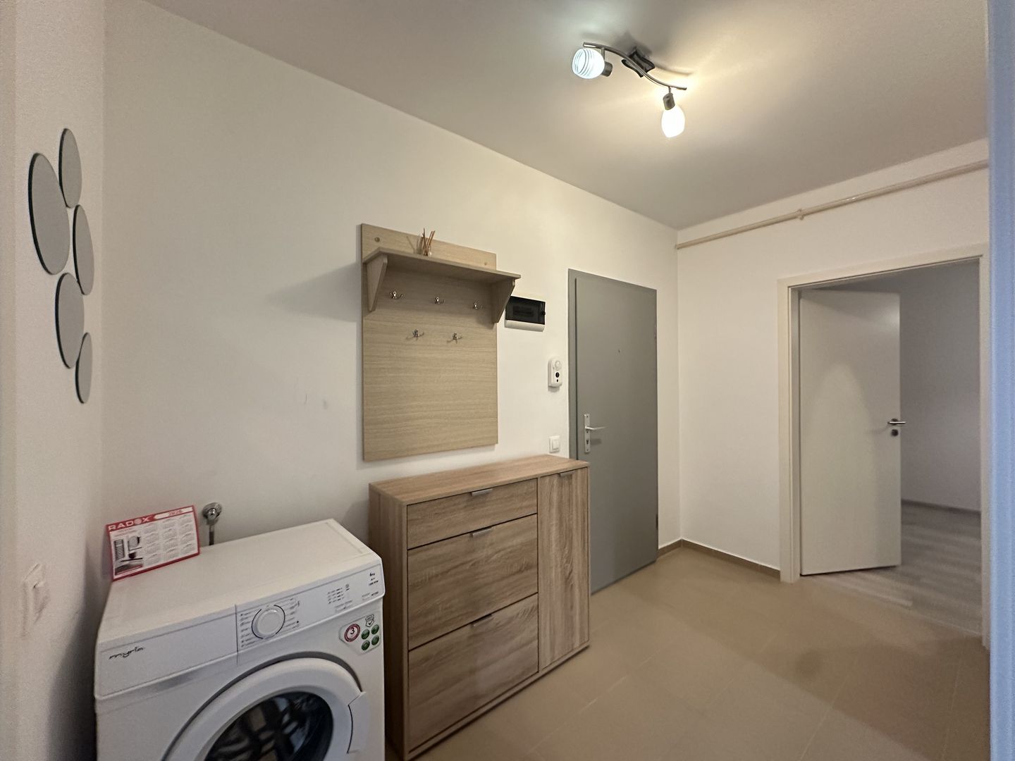 Inchiriem apartament 2 camere modern Avantgarden 3 - Poză 16