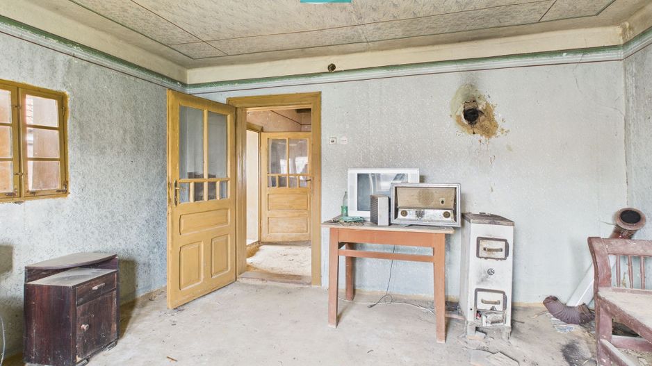 Casă cu 4 camere în Buhani, Dezna - Poză 21