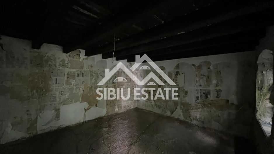 Imobil monument istoric de vânzare ,Strada Târgului, Sibiu - Poză 10
