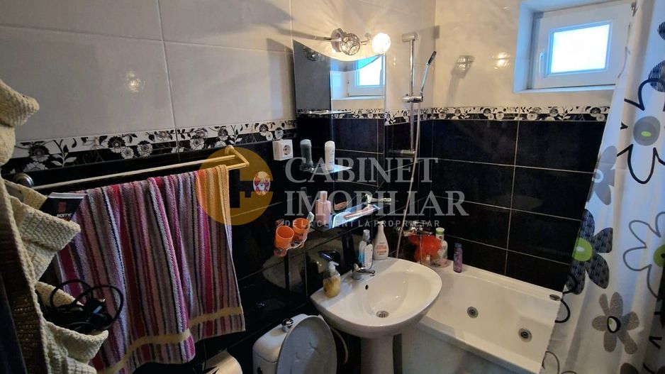 3 Camere Semidecomndat- Mobilat si Utilat- zona Zimbru - Poză 8