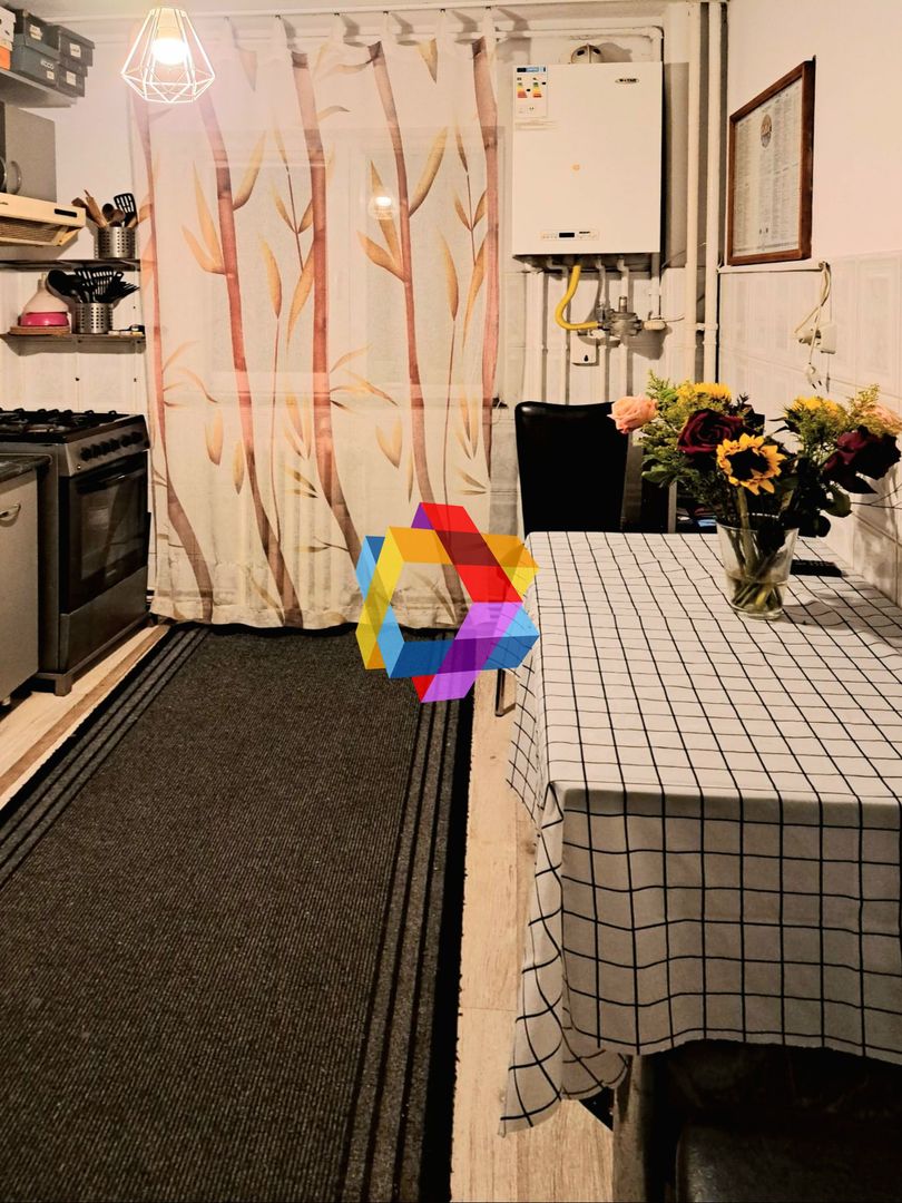 Apartament 3 camere de vanzare Brasov - decomandat # plus-imo.ro - Poză 3