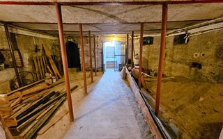 Casa din secolul XIX, ultrafinisata, ultracentral, 855 mp teren - Poză 29