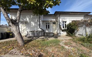 Parte de casă cu 3 camere, curte proprie și teren – Str. Ion Baiulescu - Poză 1