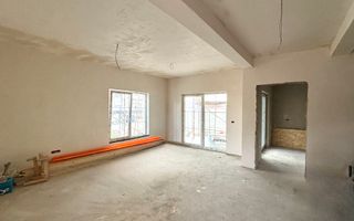 Duplex cu 4 camere, despărțit prin CARPORT | Mosnita Noua | HORNBACH - Poză 2