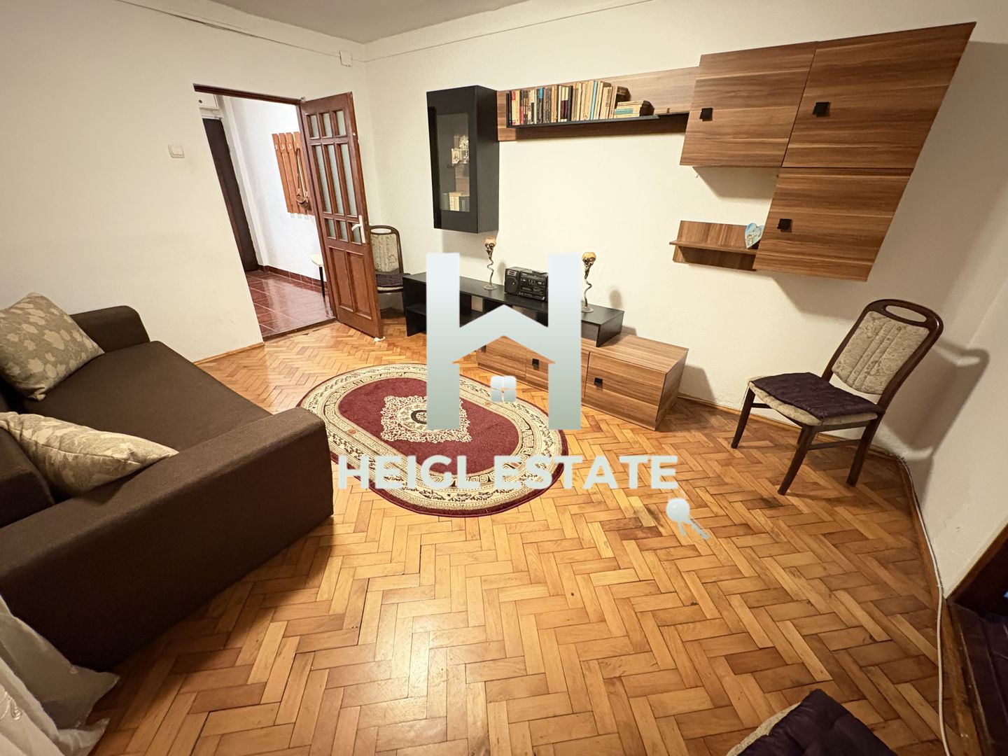 Apartament cu 2 camere in zona Sagului - Poză 1