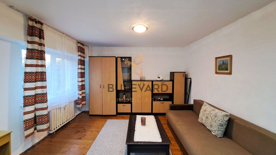 Garsoniera confort 1 + boxa de depozitare, in zona Minerva! - Poză 1