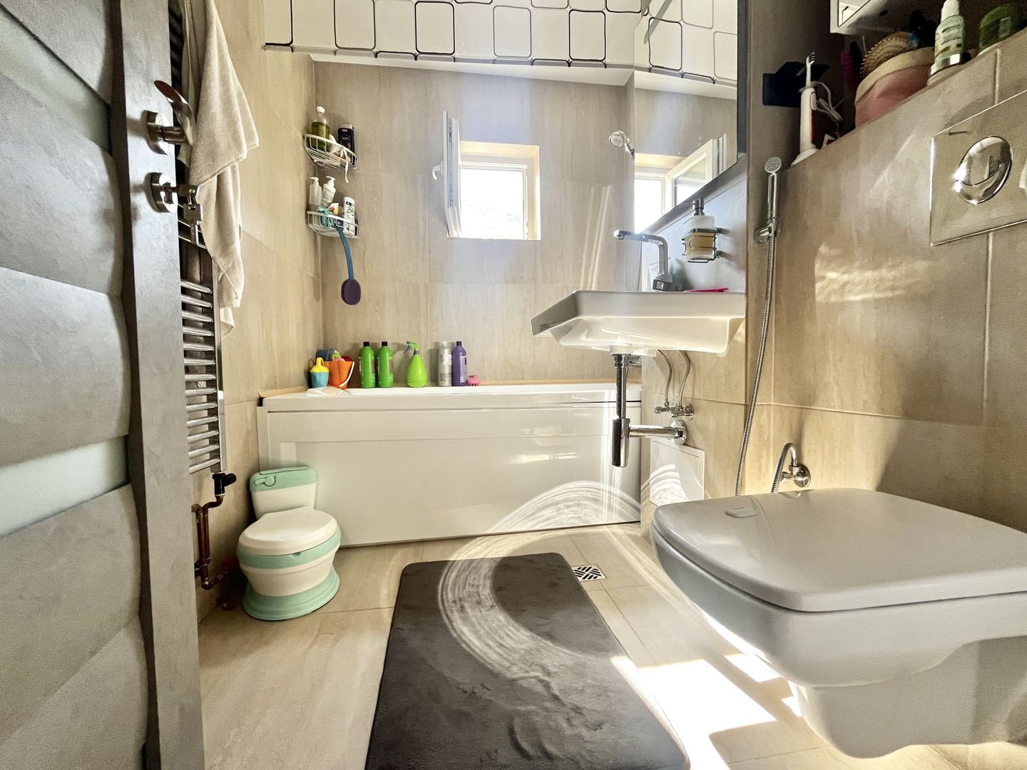 Apartament 3 camere, decomandat,  amenajat complet,  in zona Lipovei - Poză 15