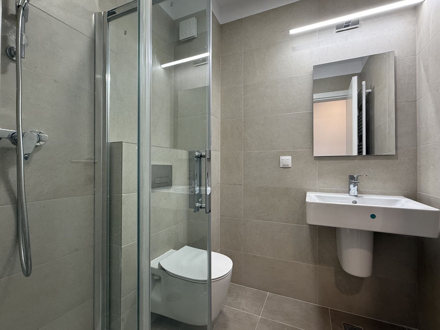 Apartament de 3 camere, H Pipera Lake, mobilat si utilat - Poză 15