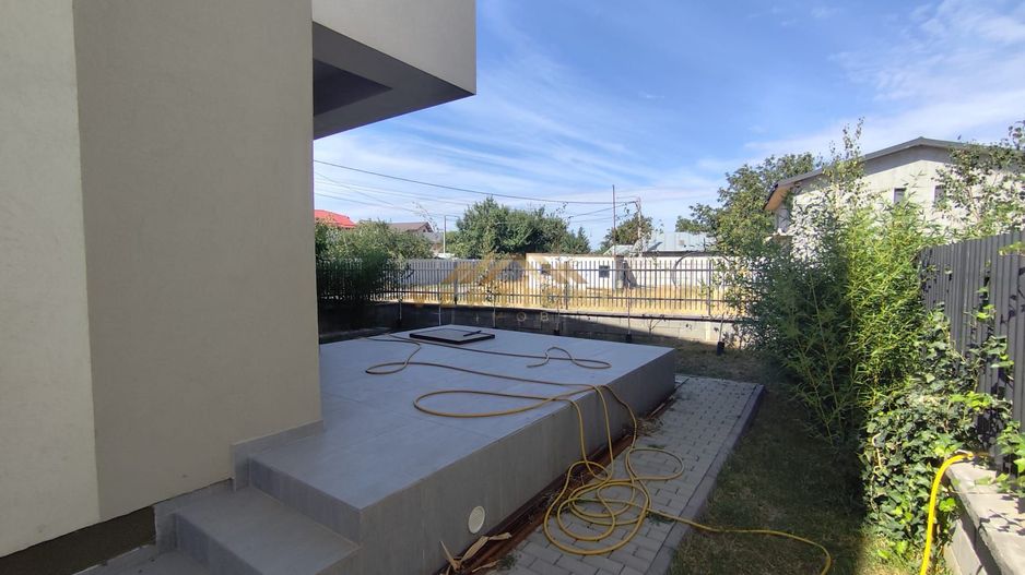 casa moderna - Poză 6