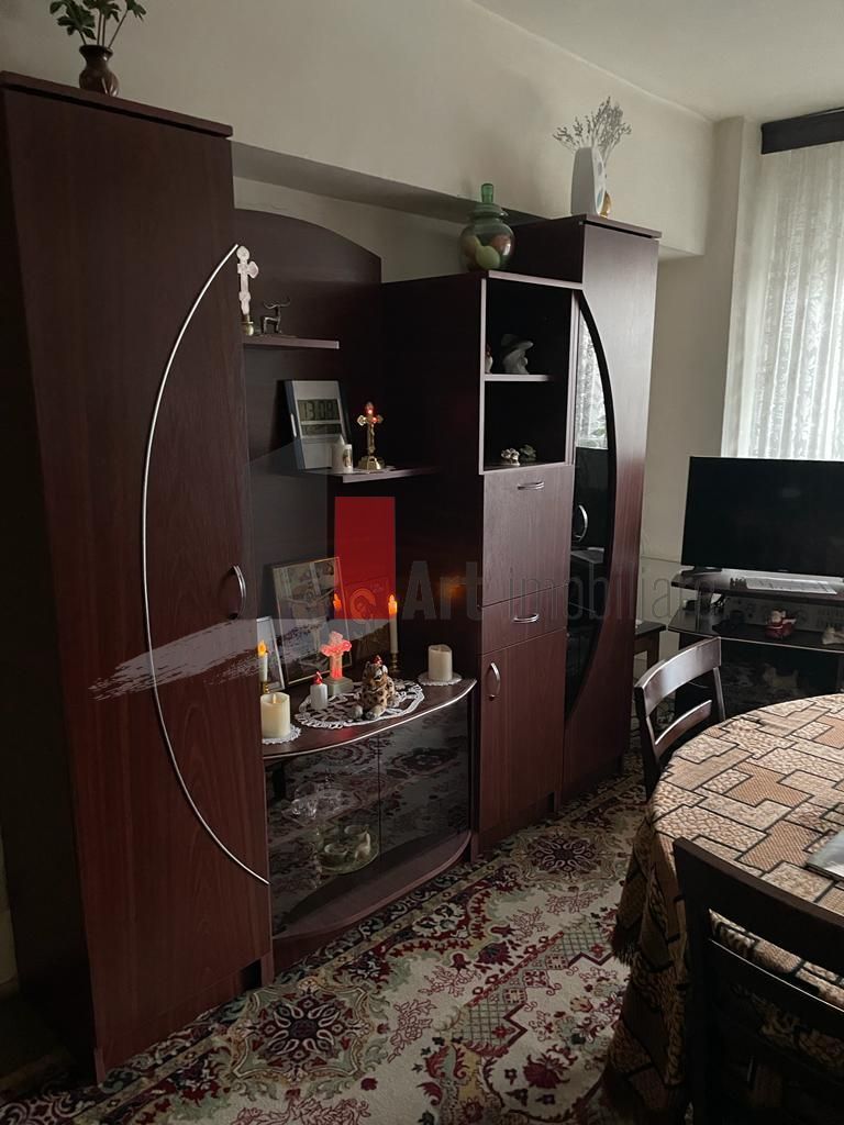 APARTAMAENT 3 CAMERE SEBASTIAN - Poză 2