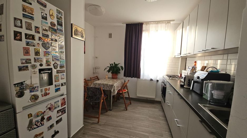 De vanzare apartament 3 camere Piata Resita, Berceni, sector 4 - Poză 4