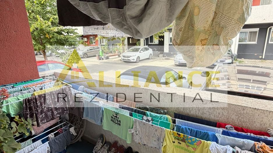 Metalurgiei | Apărătorii Patriei - 3 camere 2 bai cu parcare si boxa - Poză 13