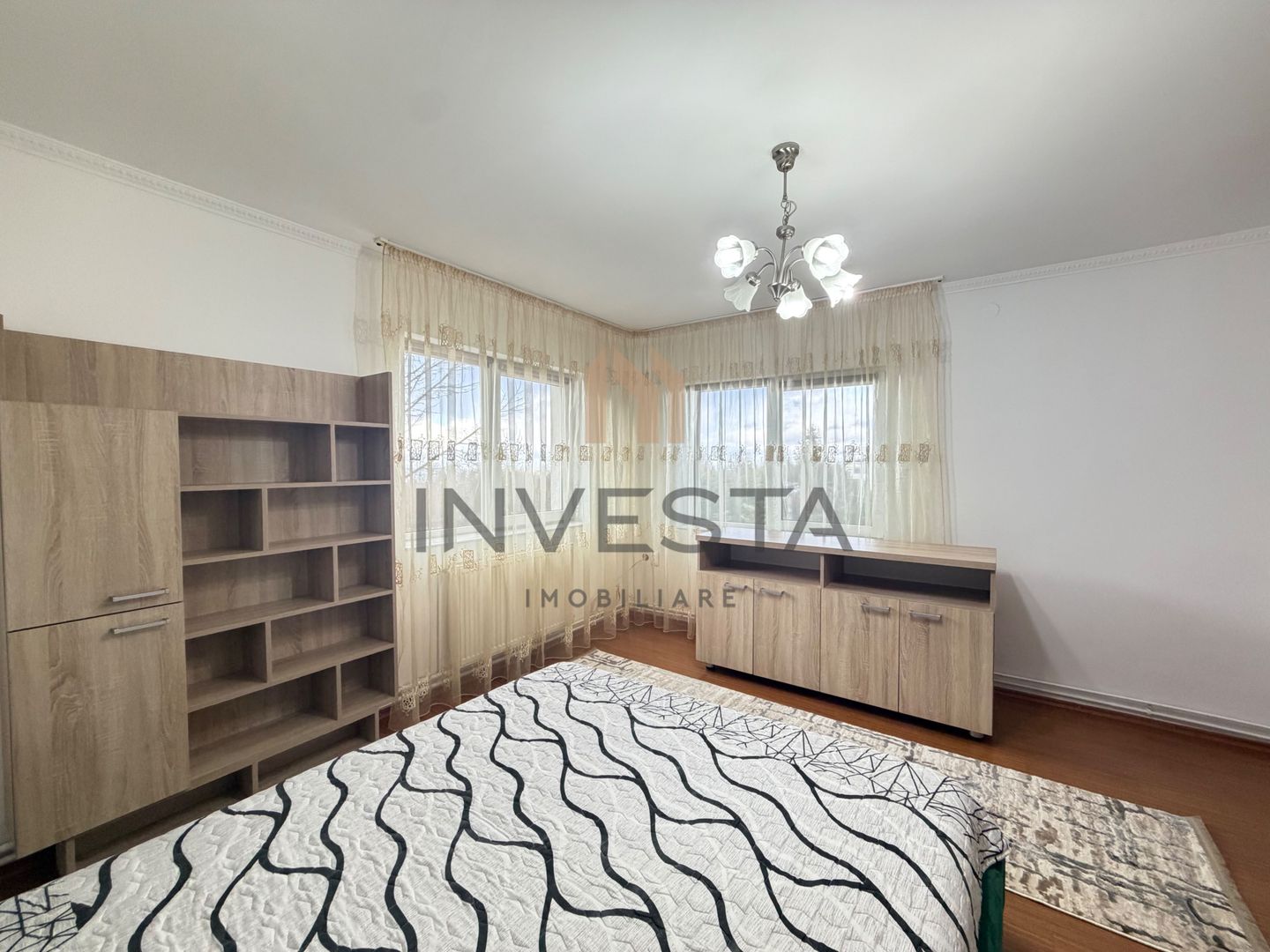 Casa spatioasa de inchiriat- zona Faget - Poză 9