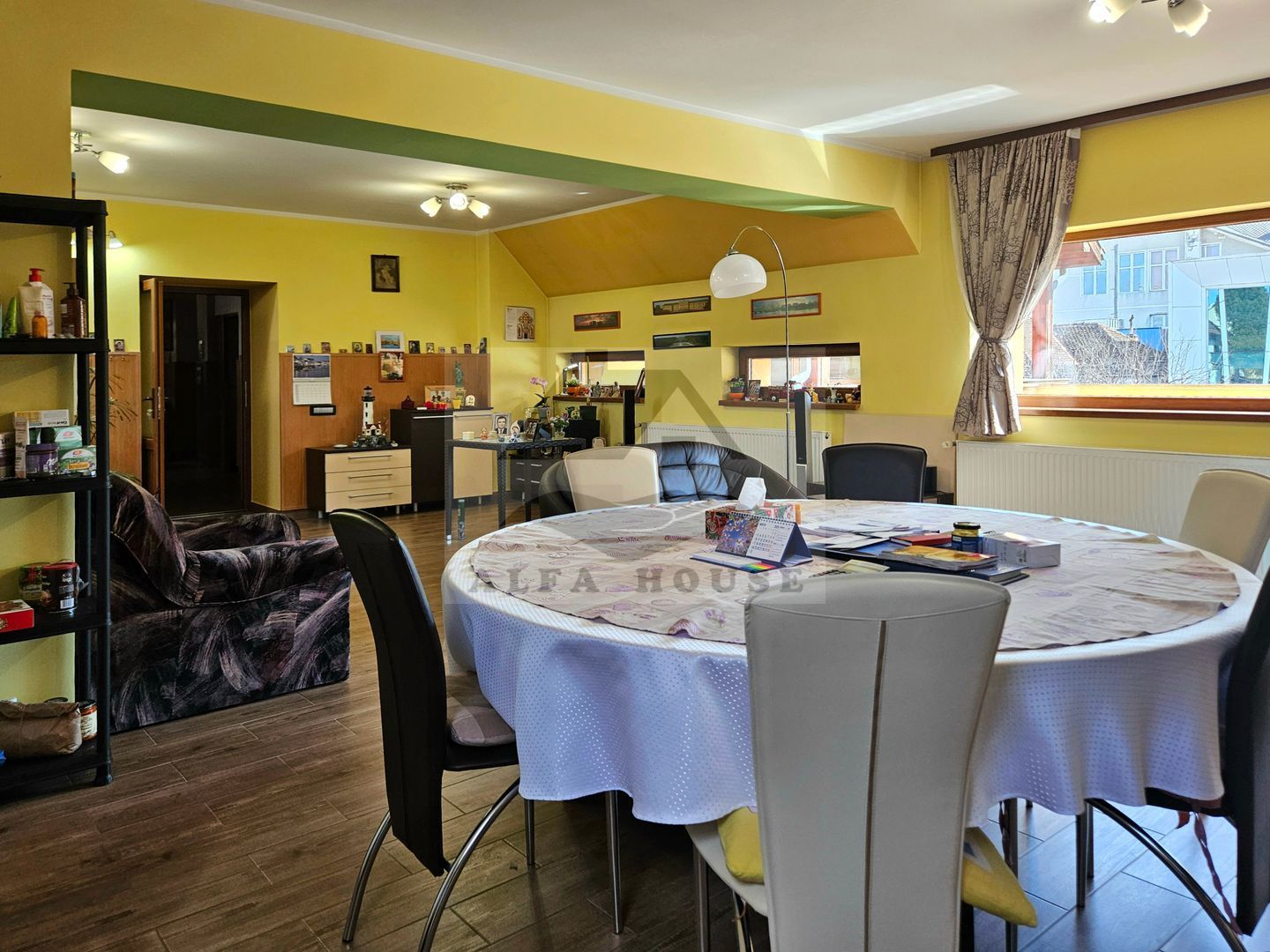 Casă plus Spațiu comercial 741 mp, Teren 906 mp Brasov - zona Blumana - Poză 4