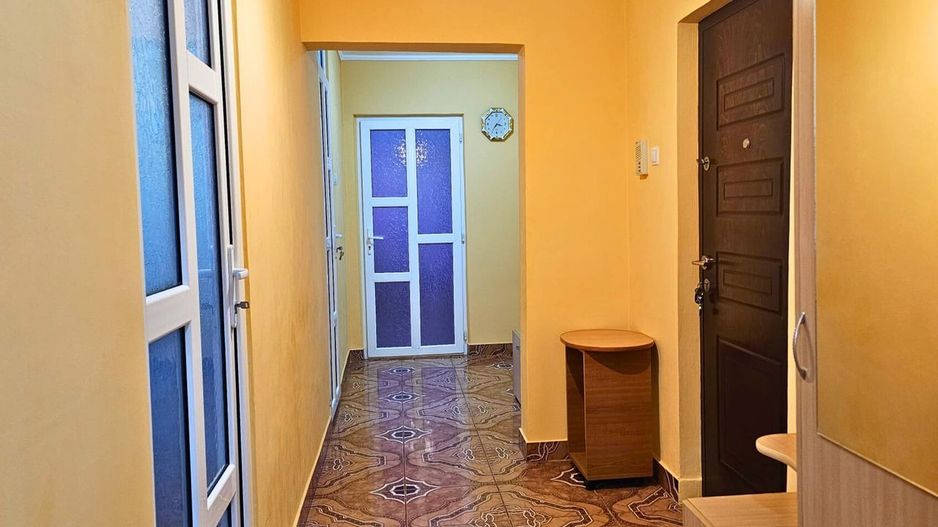 De vanzare Apartament spațios cu 4 camere, sos. Oltenitei, sector 4 - Poză 14