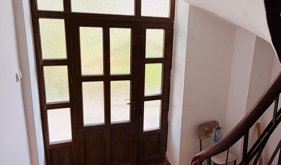 Apartament în casă, acces separat,  ultracentral, lângă Primări, Galat - Poză 10