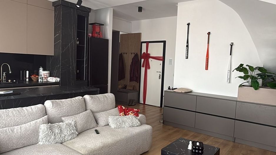 De Inchiriat Apartament 3 Camere de Lux, pe 2 Nivele, Sebastian sect.5 - Poză 3