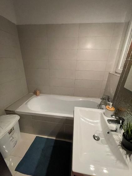 Apartament 2 camere decomandat, 5 min de metrou si de Parcul Tineretului - Poză 9