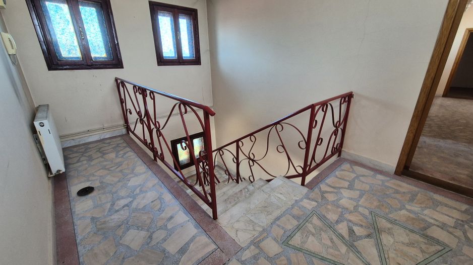 Casa P+2 - 244,08 mp + anexa + Garaj + teren 248 mp - Parcul Carol - Poză 14