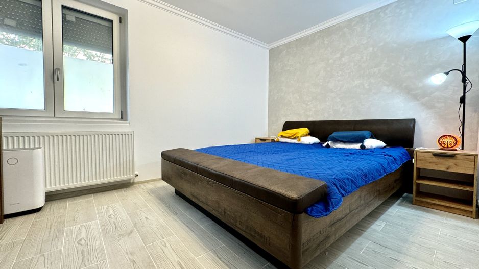 Apartament 2 camere, renovat, pet friendly, zona Central- Piata 700 - Poză 4