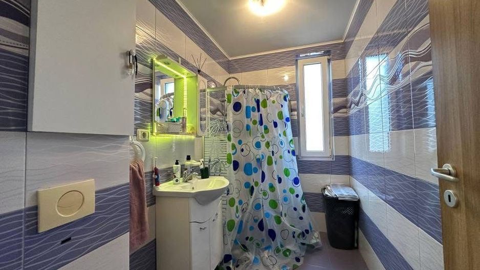 Giroc-Eso | 3 Camere | Mobilatsi utilat | Loc de parcare - Poză 8