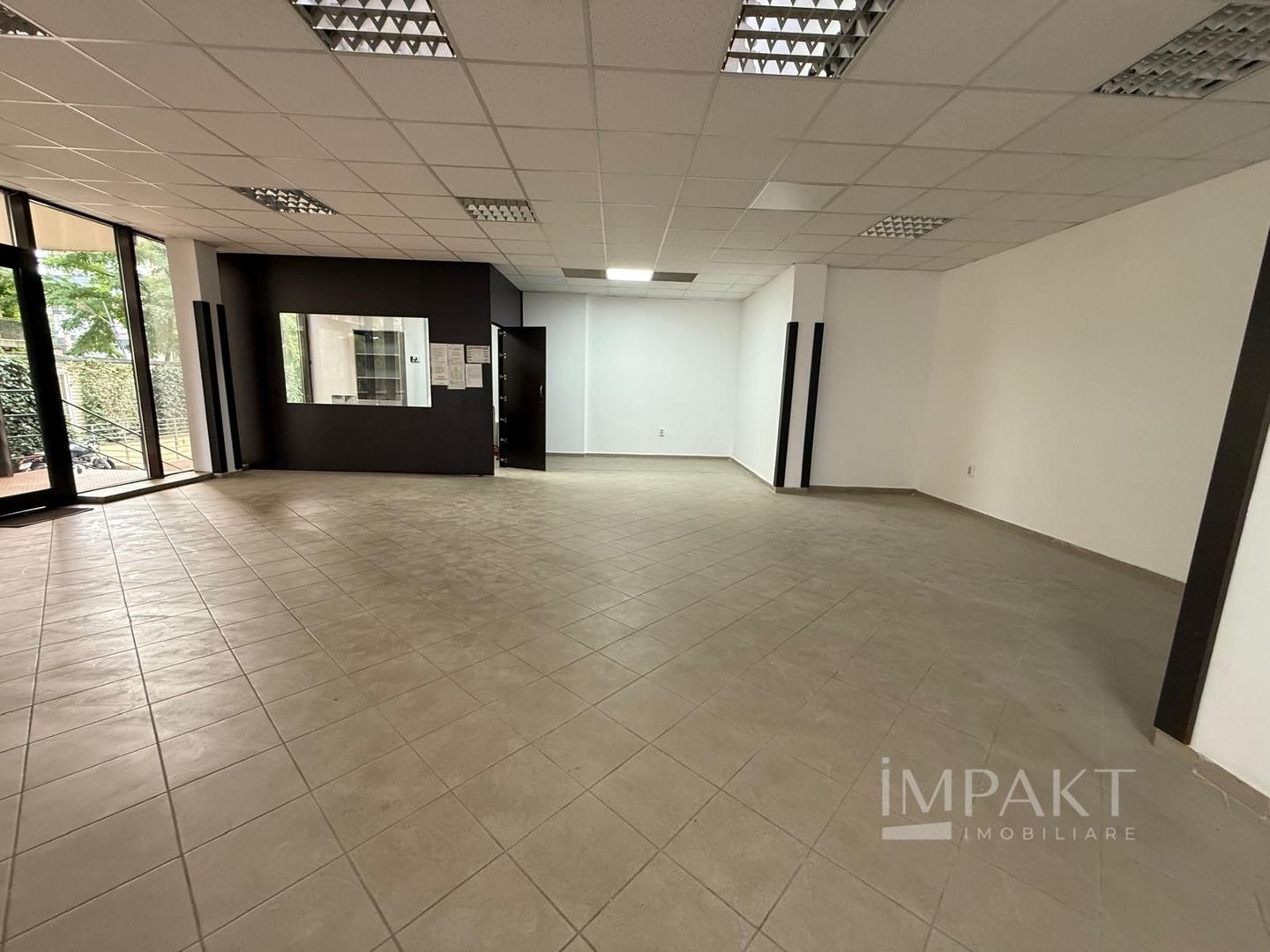 Oportunitate unică ,spațiu Comercial cu potențial maxim, zona FSEGA! - Poză 12