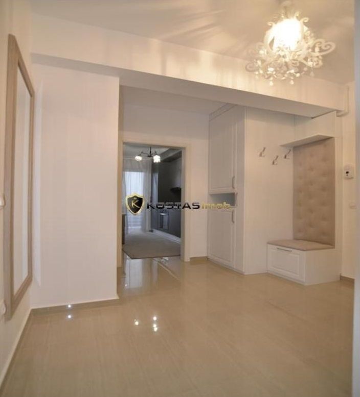 Apartament 3 camere cu preluare chiriasi - Poză 1