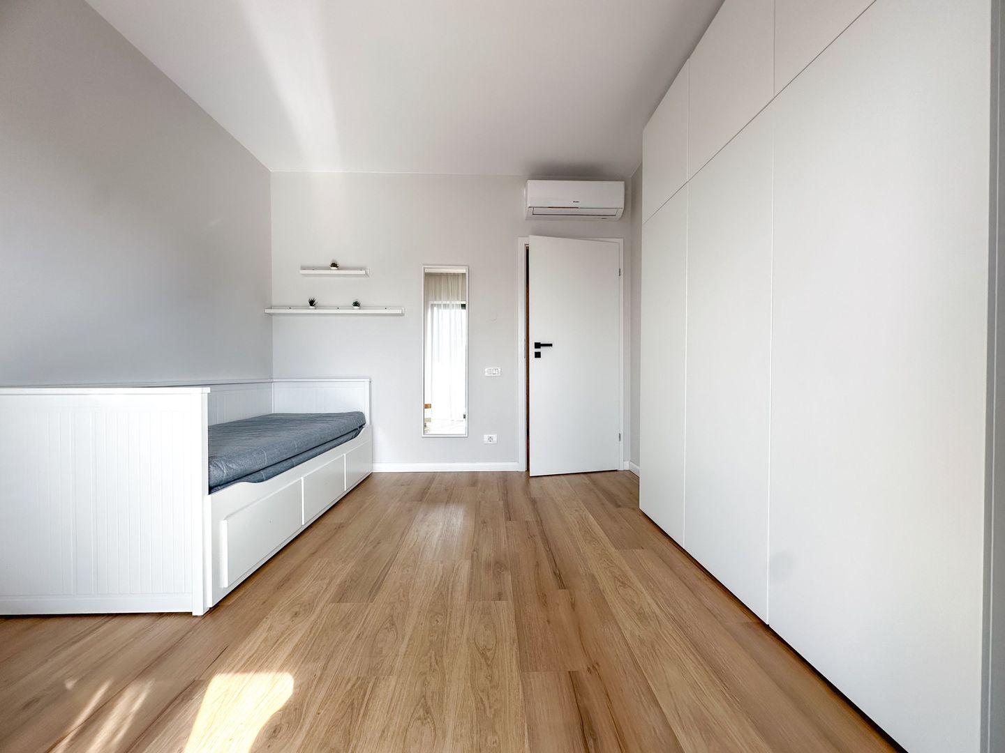 Chirie I Apartament 3 camere I Iancu Nicolae I Boxa & Spa & Gym & 2P - Poză 7