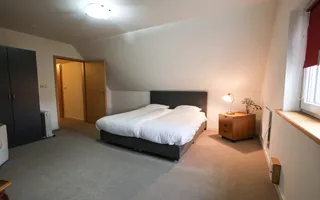 2 Case | 8 Camere | Teren 1180 | Porumbacu de Sus - Poză 16